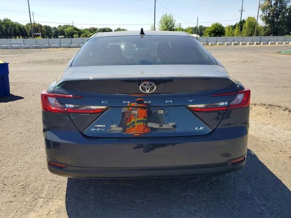 2025 TOYOTA CAMRY