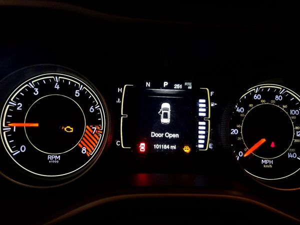 2015 JEEP CHEROKEE LATITUDE 4X4