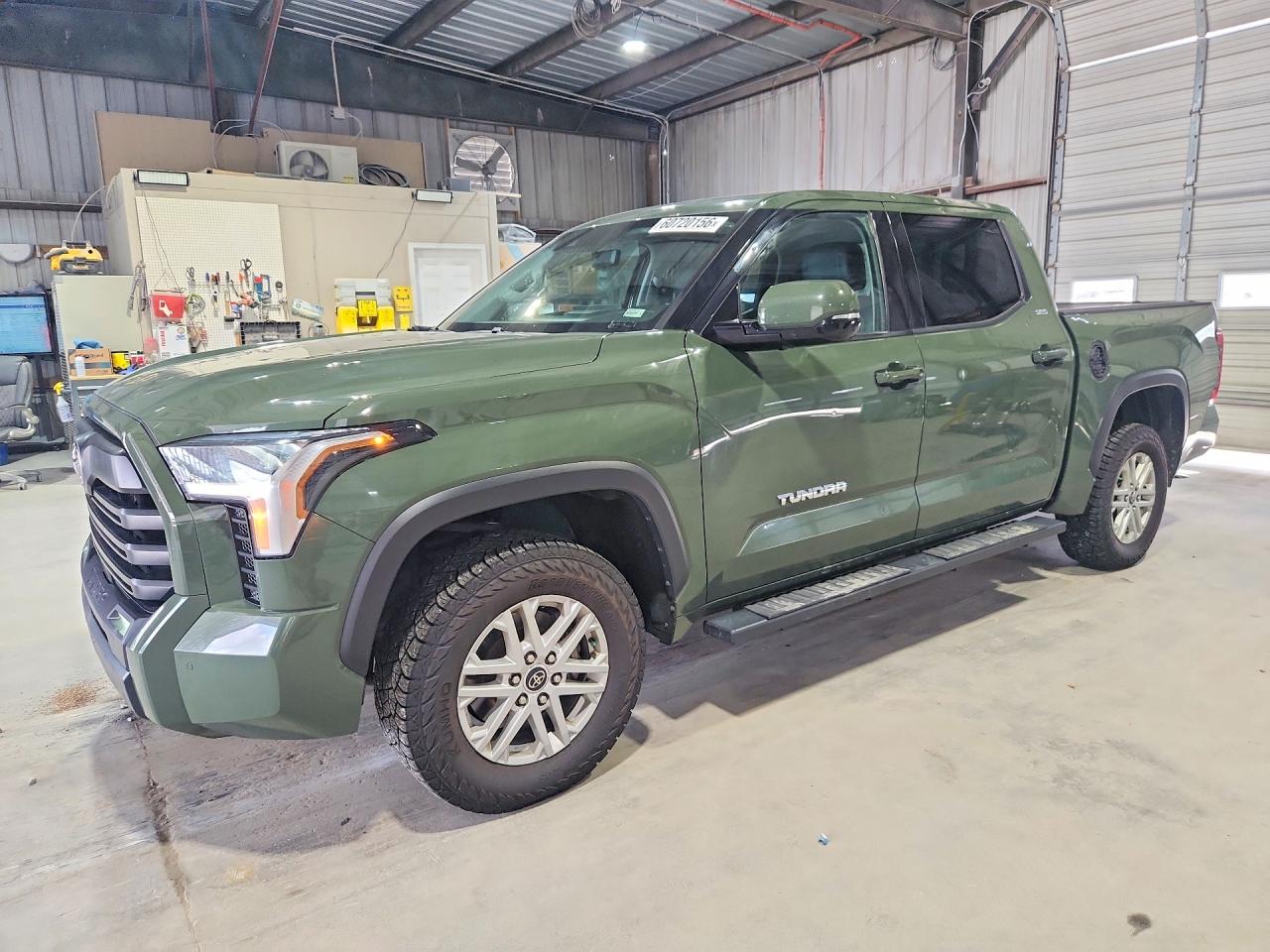 2022 TOYOTA TUNDRA