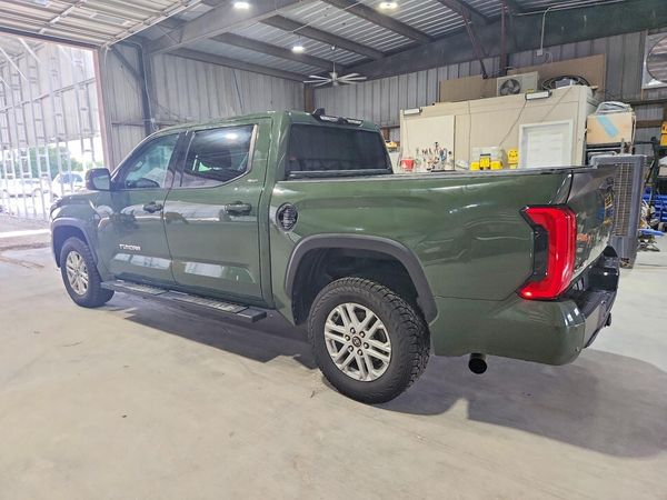 2022 TOYOTA TUNDRA