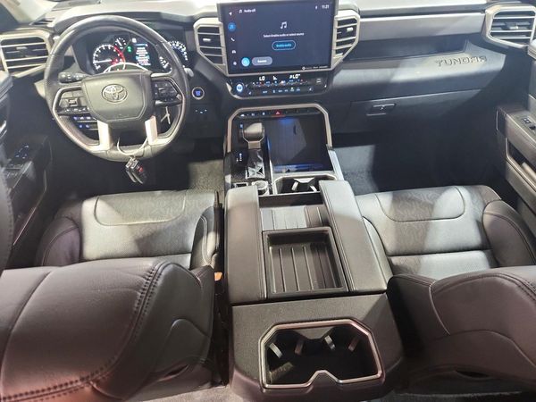 2022 TOYOTA TUNDRA