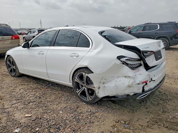2024 MERCEDES-BENZ C C300