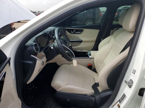 2024 MERCEDES-BENZ C C300