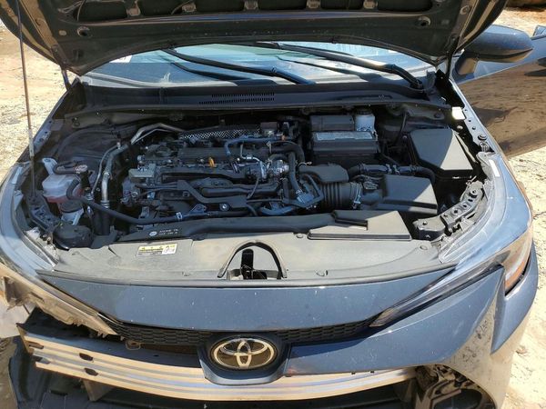 2025 TOYOTA COROLLA