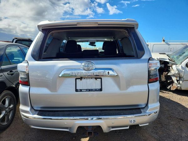 2018 TOYOTA 4RUNNER — DIRR