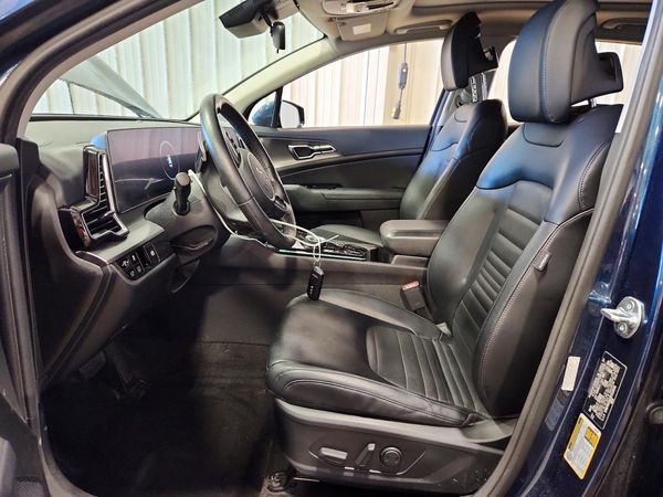 2024 KIA SPORTAGE SX-PRESTIGE or SX-P
