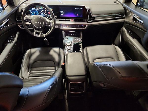 2024 KIA SPORTAGE SX-PRESTIGE or SX-P