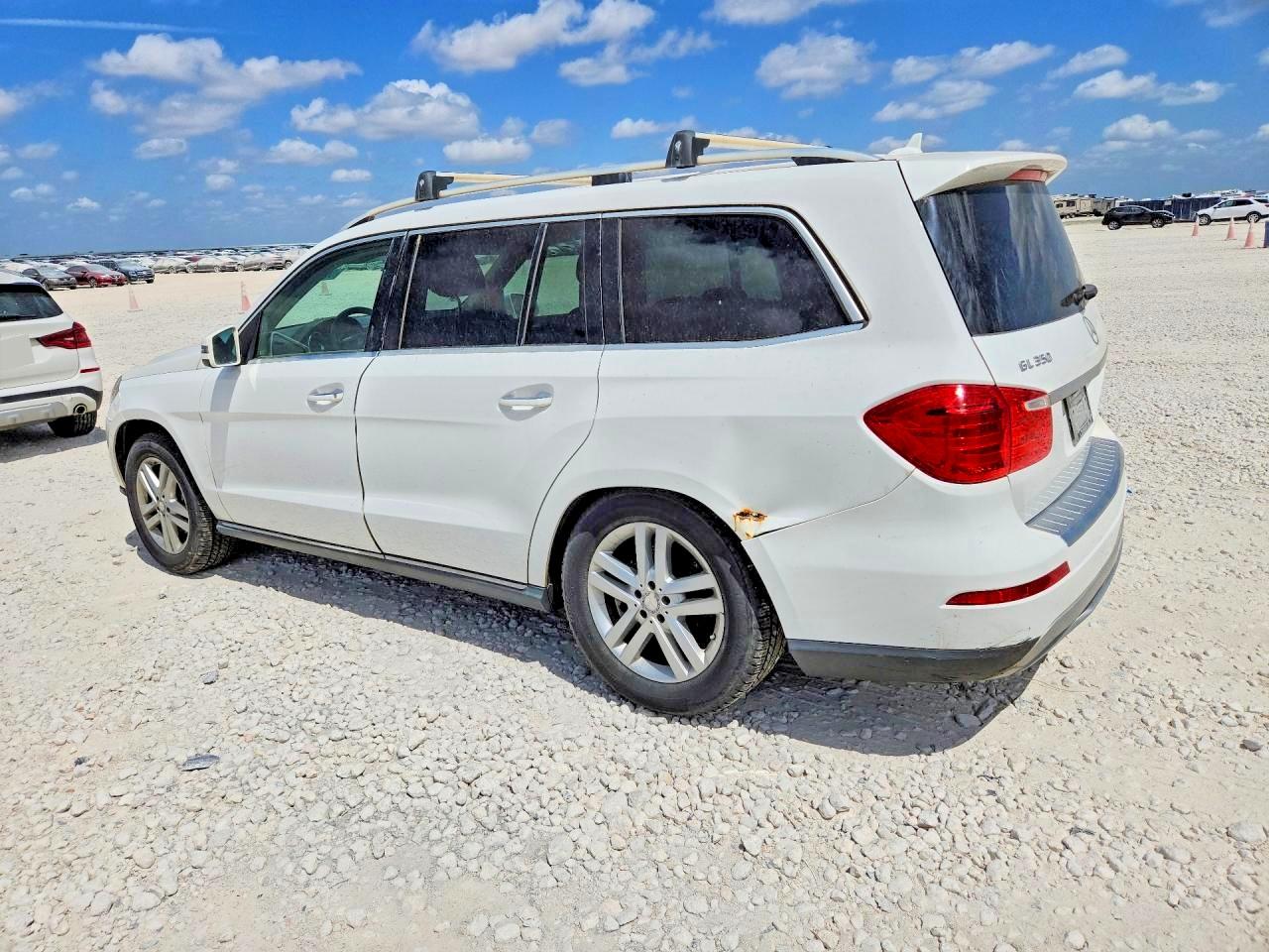 2015 MERCEDES-BENZ GL GL350 BLUETEC 4MATIC