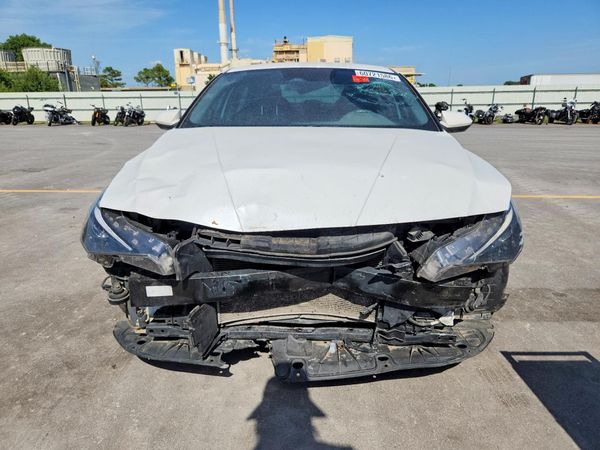 2022 HYUNDAI ELANTRA