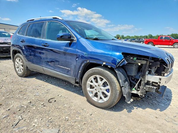 2018 JEEP CHEROKEE LATITUDE PLUS 4X4