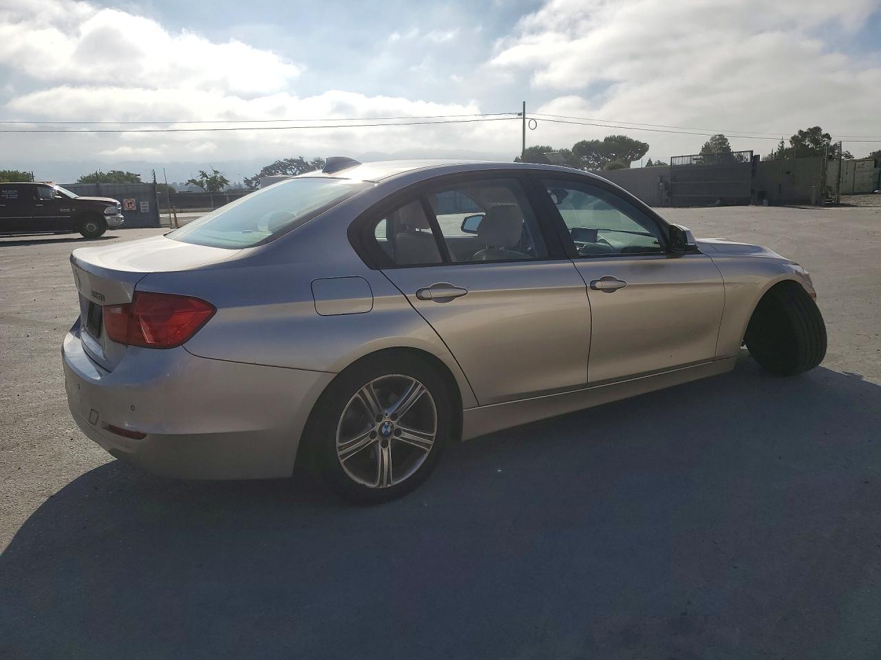 2014 BMW 328