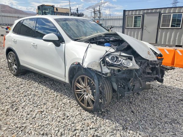 2013 PORSCHE CAYENNE S — Passenger 3/4