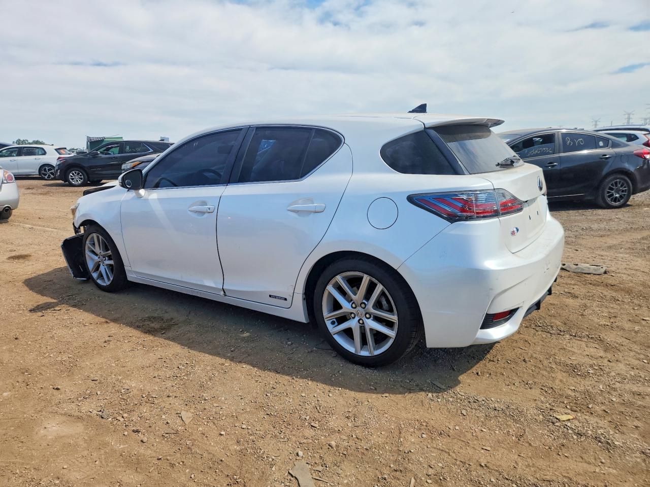 2015 LEXUS CT 200h