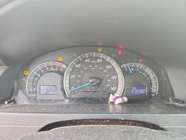2012 TOYOTA CAMRY