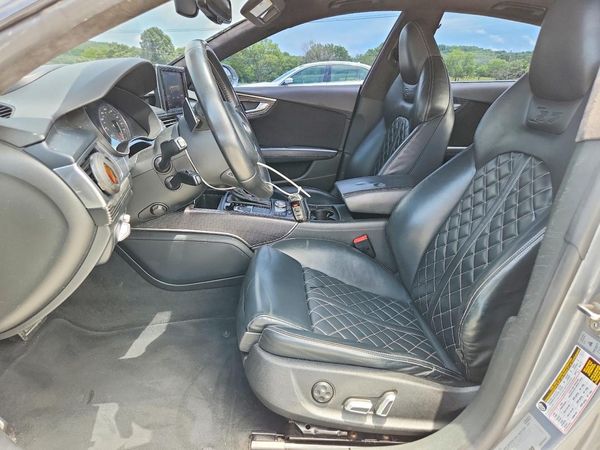 2016 AUDI S7 quattro