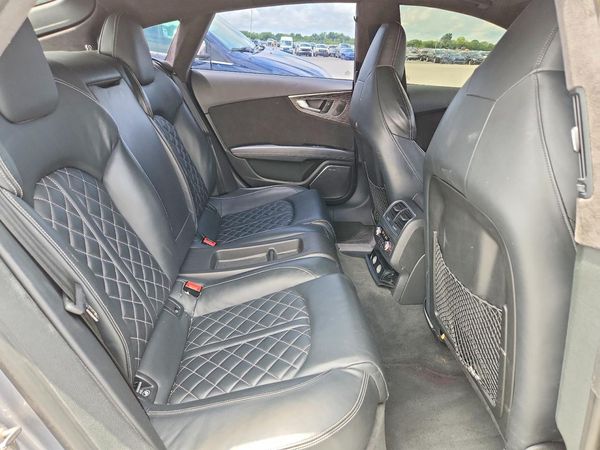 2016 AUDI S7 quattro