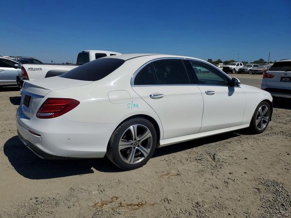 2018 MERCEDES-BENZ E E300