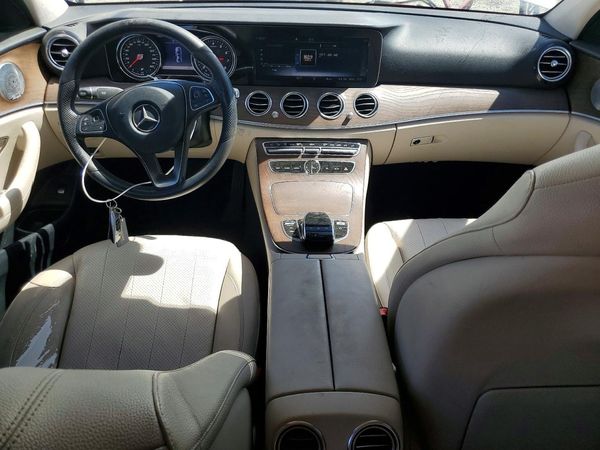 2018 MERCEDES-BENZ E E300