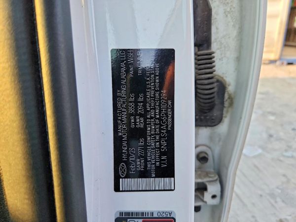 2023 HYUNDAI ELANTRA SEL w/Convenience Pkg