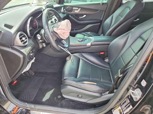2018 MERCEDES-BENZ GLC