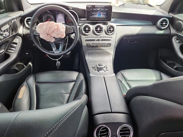 2018 MERCEDES-BENZ GLC