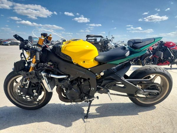 2016 YAMAHA YZFR6 — LSDT