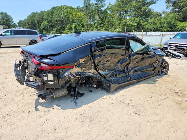 2018 KIA STINGER