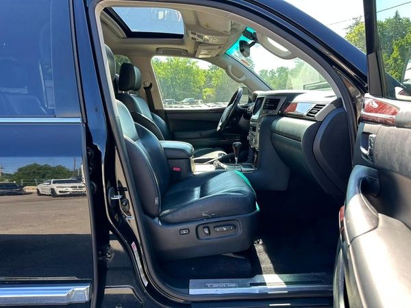 2015 LEXUS LX 570