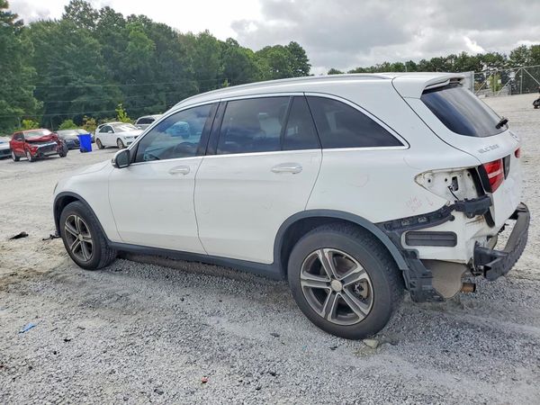 2017 MERCEDES-BENZ GLC 300