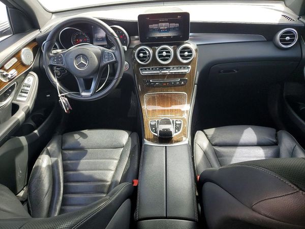 2017 MERCEDES-BENZ GLC 300
