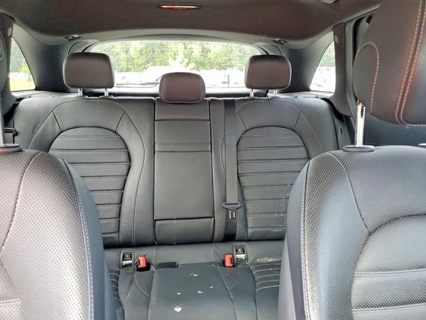 2017 MERCEDES-BENZ GLC 300
