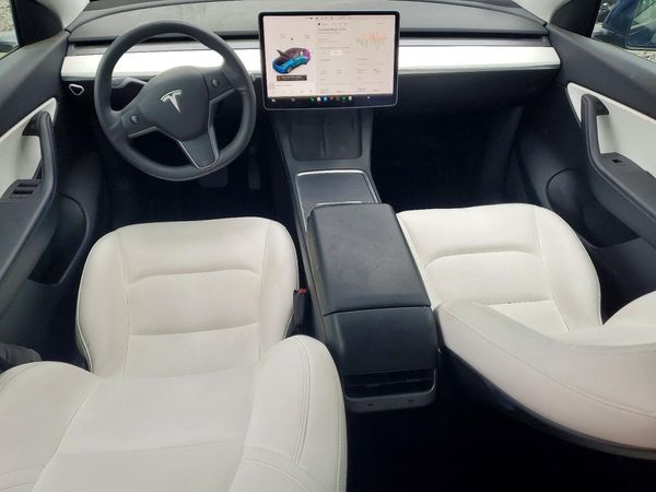 2021 TESLA MODEL Y