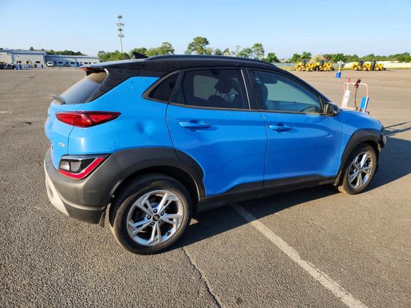 2022 HYUNDAI KONA