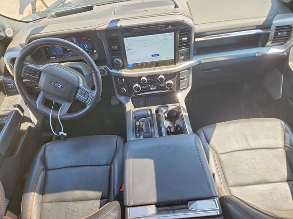 2024 FORD F150