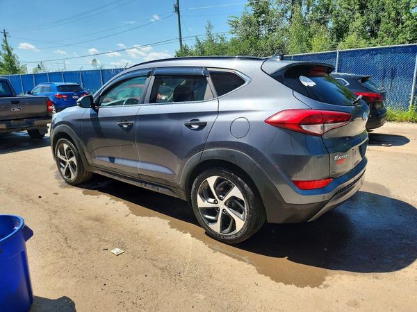 2016 HYUNDAI TUCSON