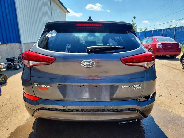 2016 HYUNDAI TUCSON