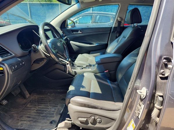 2016 HYUNDAI TUCSON