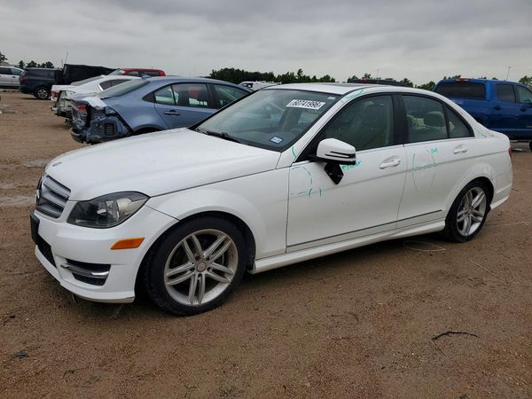 2013 MERCEDES-BENZ C C250