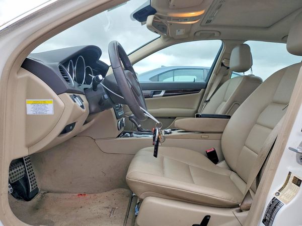 2013 MERCEDES-BENZ C C250