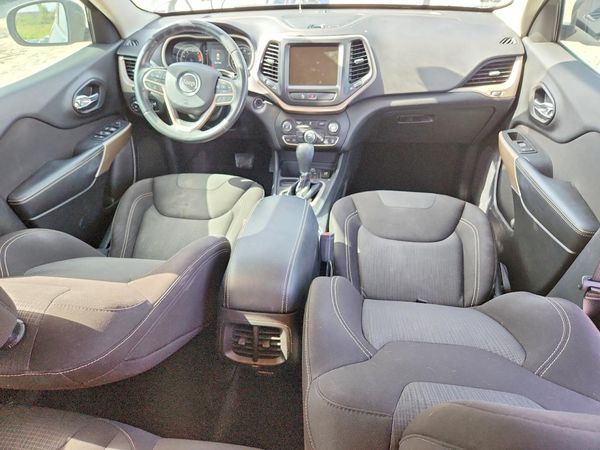 2017 JEEP CHEROKEE