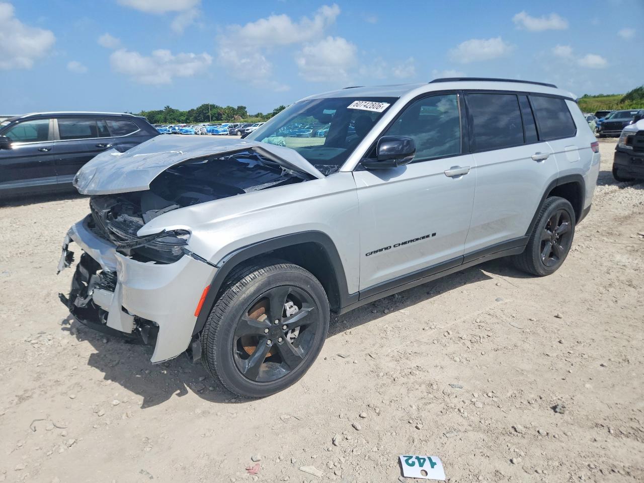 2023 JEEP GRAND CHEROKEE Laredo, Altitude