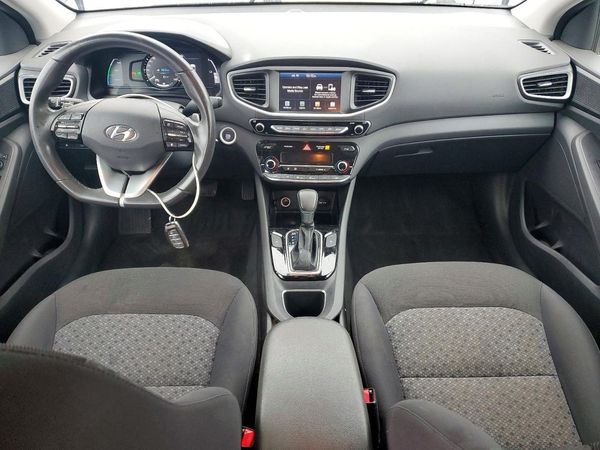 2019 HYUNDAI IONIQ SEL (HEV)