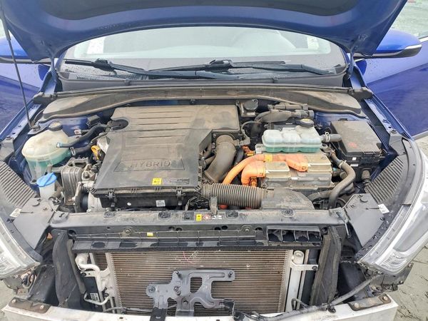 2019 HYUNDAI IONIQ SEL (HEV)
