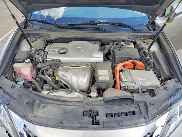 2018 LEXUS ES 300h