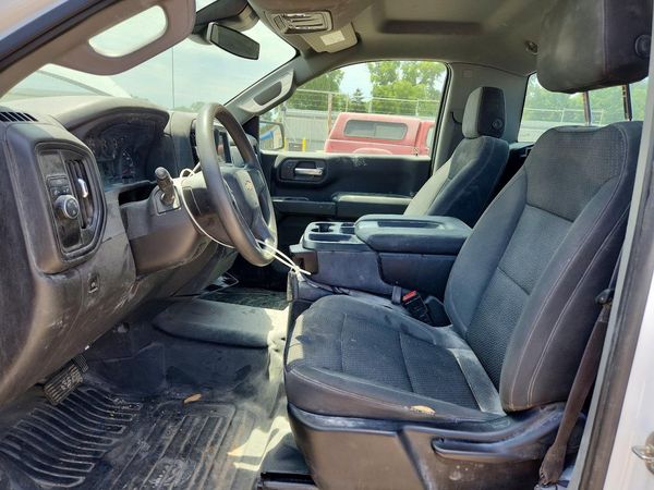 2022 CHEVROLET SILVERADO Work Truck — DENT