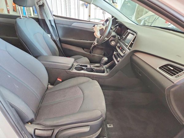 2019 HYUNDAI SONATA Eco Turbo, SE