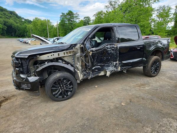 2025 FORD F150 Lariat