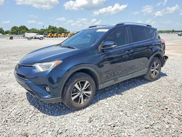 2018 TOYOTA RAV4 Adventure/XLE