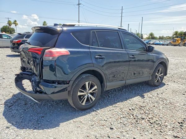 2018 TOYOTA RAV4 Adventure/XLE