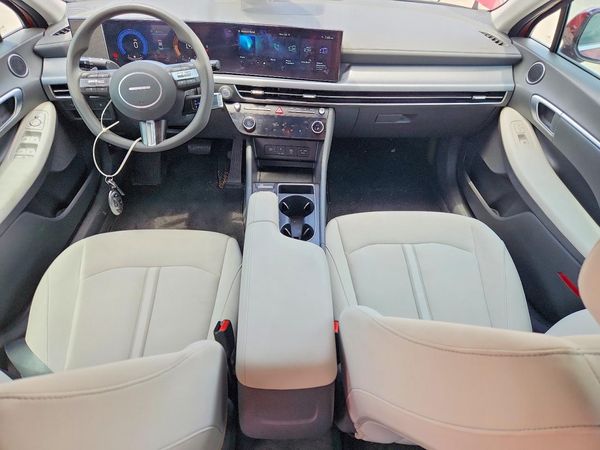 2024 HYUNDAI SONATA SEL